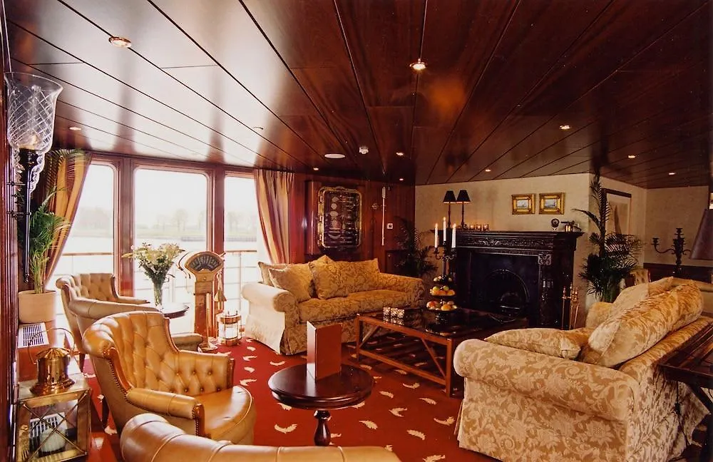 Crossgates Hotelship 3 Star - Osthafen - Frankfurt Frankfurt am Main 3*,